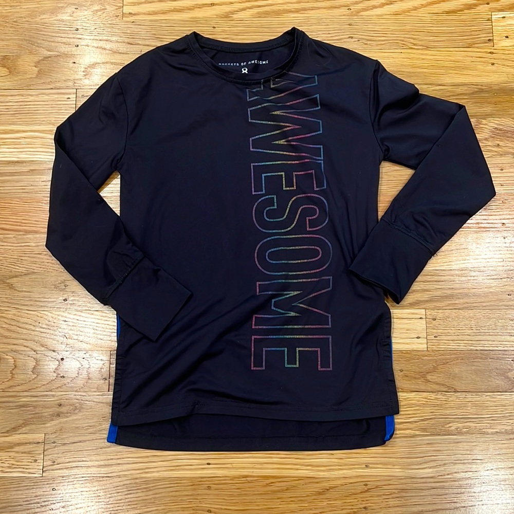 AWESOME stretchy T-shirt